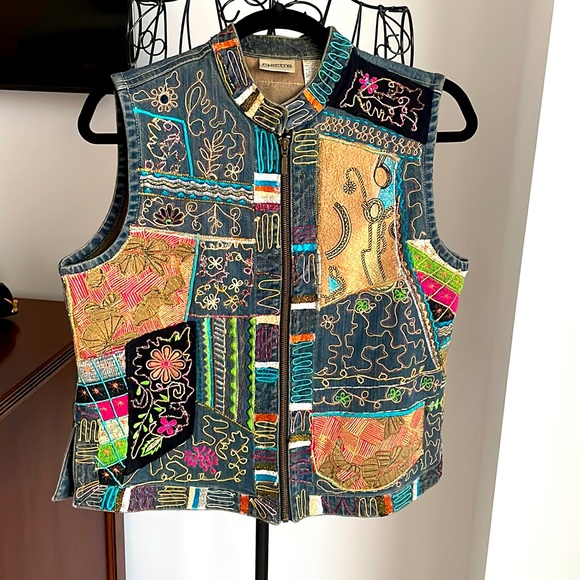 CHICO’S DENIM EMBROIDERED VEST - Picture 2 of 10